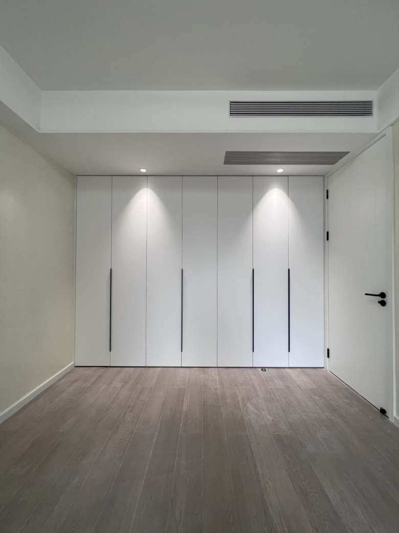 【小二家居4405 全屋定制】鎮(zhèn)江紫檀公寓 現(xiàn)代簡(jiǎn)約-櫥柜衣柜定制家具 生產(chǎn)流程跟進(jìn)